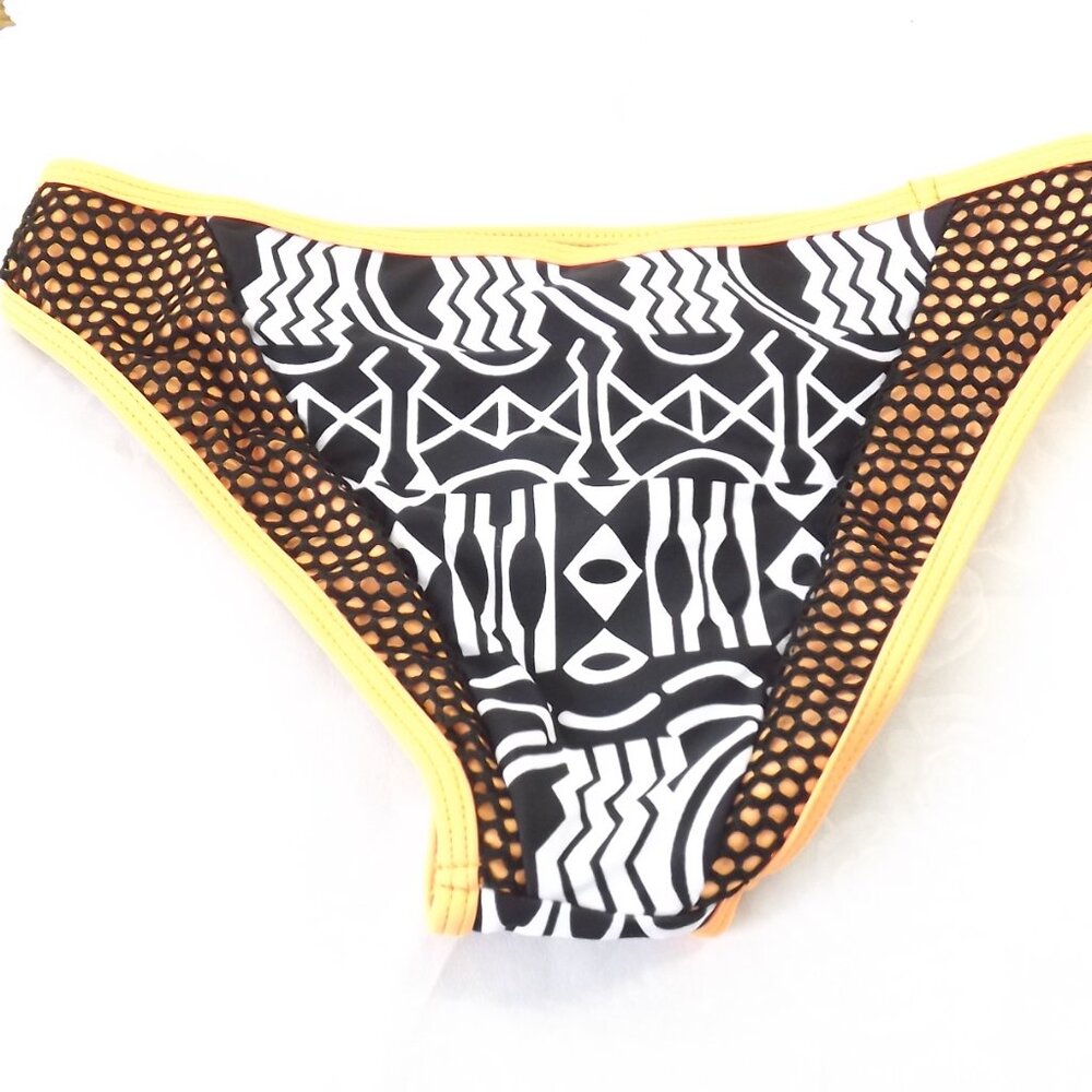 Finch Bikini Girl Two piece Bathing Suit - Picture 4 of 13